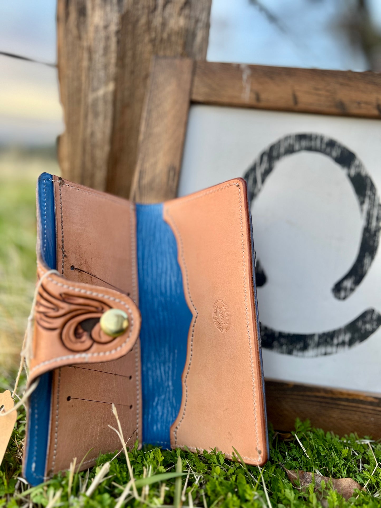Floral Tooled Women’s Wallet