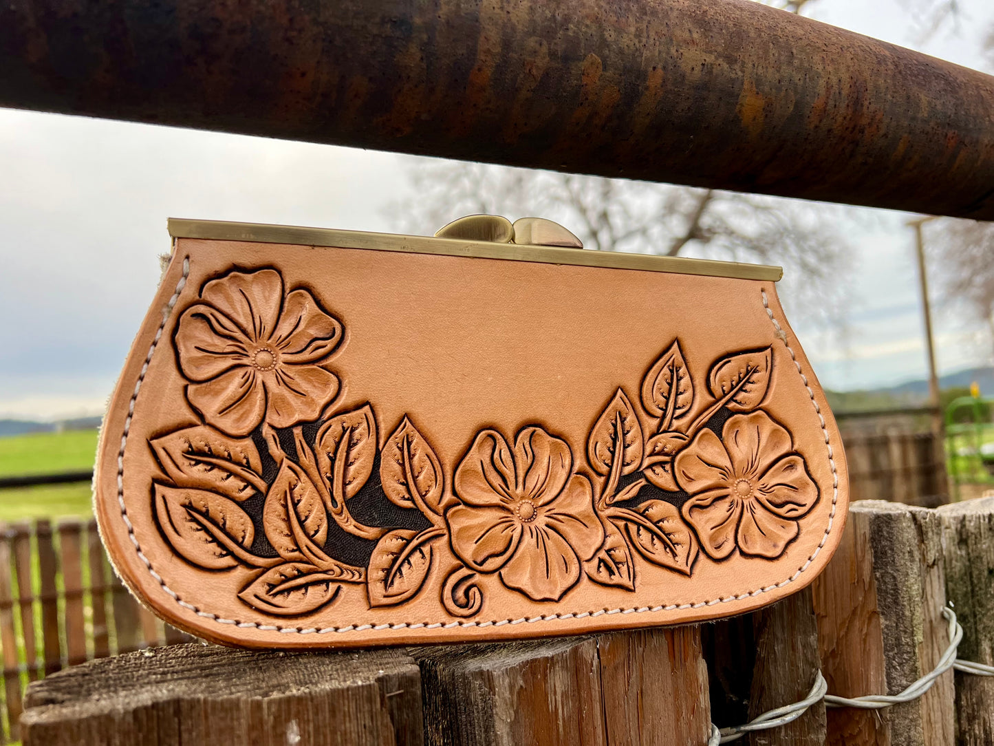 Wild Rose Tooled Kiss Top Clutch