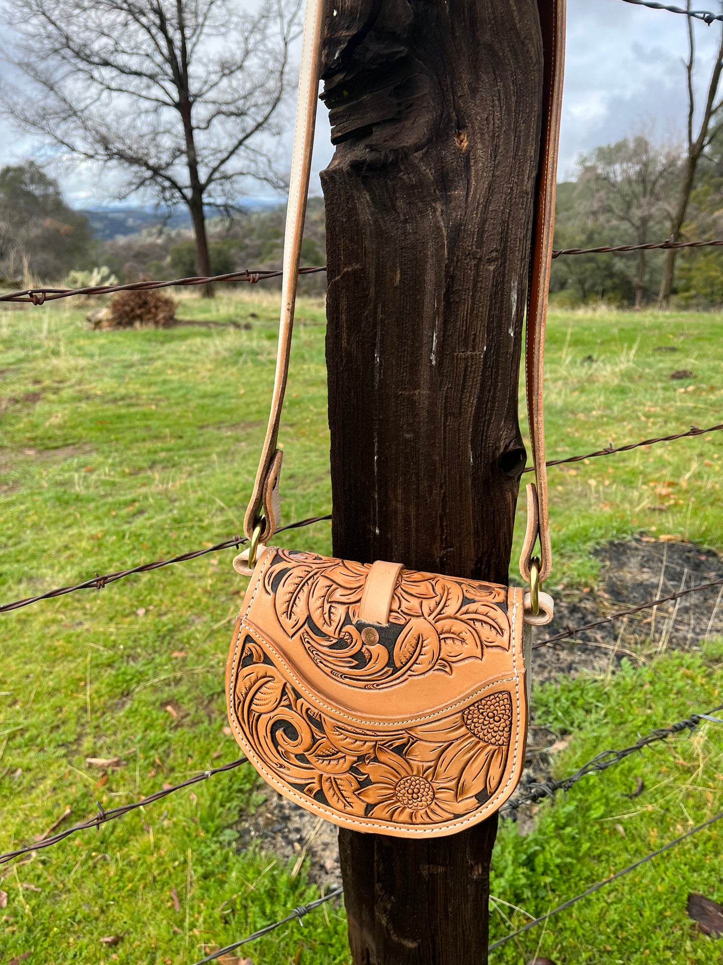 Tooled Saddle Bag Purse