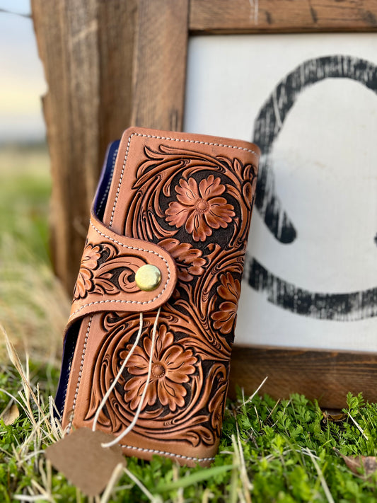 Floral Tooled Women’s Wallet