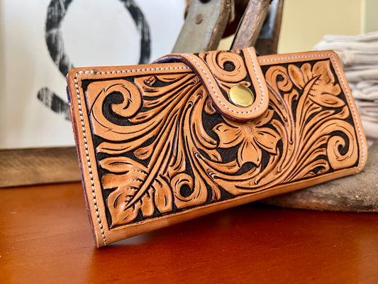 Floral Tooled Women’s Wallet