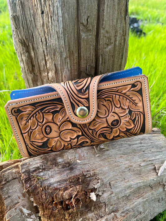 Floral Tooled Women’s Wallet